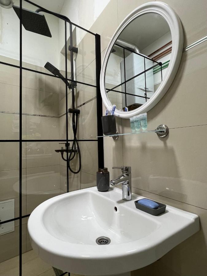 Le Royal Suites Sarajevo - City Center Екстериор снимка